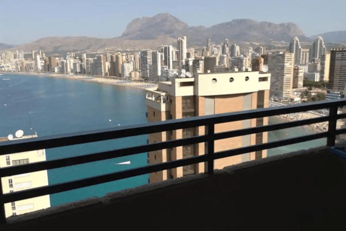 Apartamento Playa De Benidorm Playa De Levante Екстер'єр фото